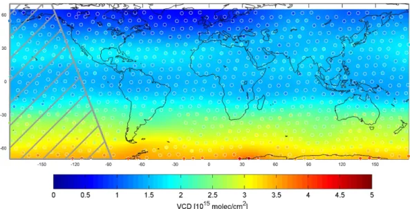 Fig. 2. Stratospheric VCD L derived from integrated limb profiles 27–29 January 2006. Colour-coded disks indicate the location of the tangent points for the individual limb VCDs L, the map shows the interpolated and smoothed field L(d,3,φ).b