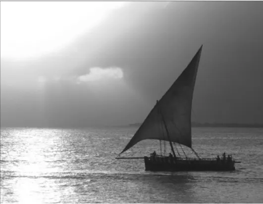 Figura 1: Dhow navegando ao largo de Stone Town, Zanzibar