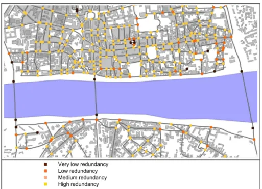 Fig. 6. Orleans road networks redundancy analysis shows the weak redundancy of this network close to bridges.