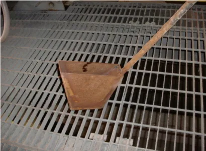 Figure    2    shows    the    sampler    used    to    collect    samples    from    the    cyclones    and    Table    1    illustrates   the   factors   used   in   the   calculation   of   minimum   mass   to   be   collected   from   each   flow