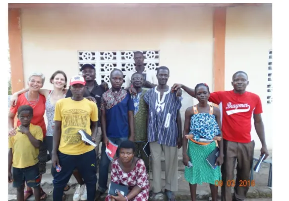 Fig. 6: Primeira “foto de família” com os participantes do projeto, os membros da comunidade e a equipa SIVA-Togo 