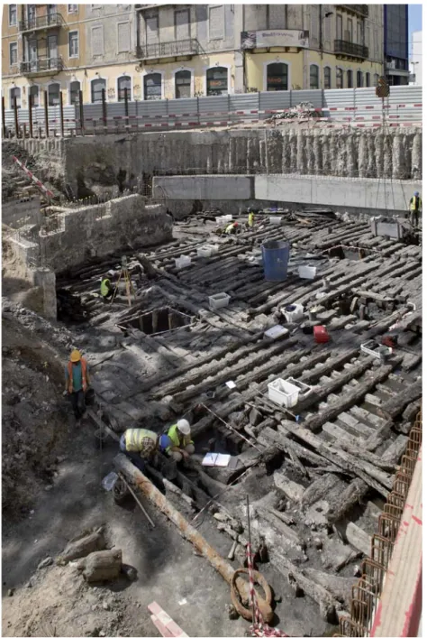 Figure 17.3: Archaeological excavation in  Praça D. Luis I (Lisbon, Portugal) in 2012