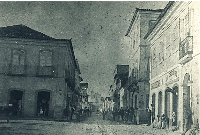 Fig. 4: Rua do Livramento (atual Rua Trajano), esquina com a Rua do Príncipe (atual Rua Conselheiro  Mafra), no começo do século XX