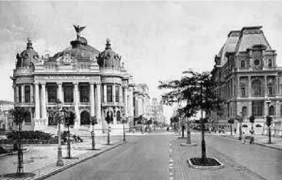 Figura  9.  Teatro  Municipal,  numa  vista  para  o  norte  da  Avenida  Central  em  1905  (atual  avenida  Rio  Branco)