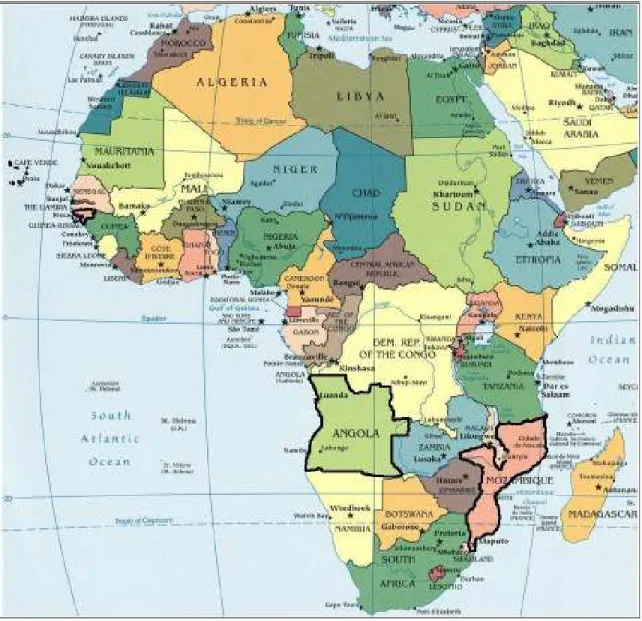 Figura  4 –   Mapa  político  de  África  com  países  em  estudo  em  relevo  (Cabo  Verde,  Guiné- Guiné-Bissau, Angola e Moçambique)