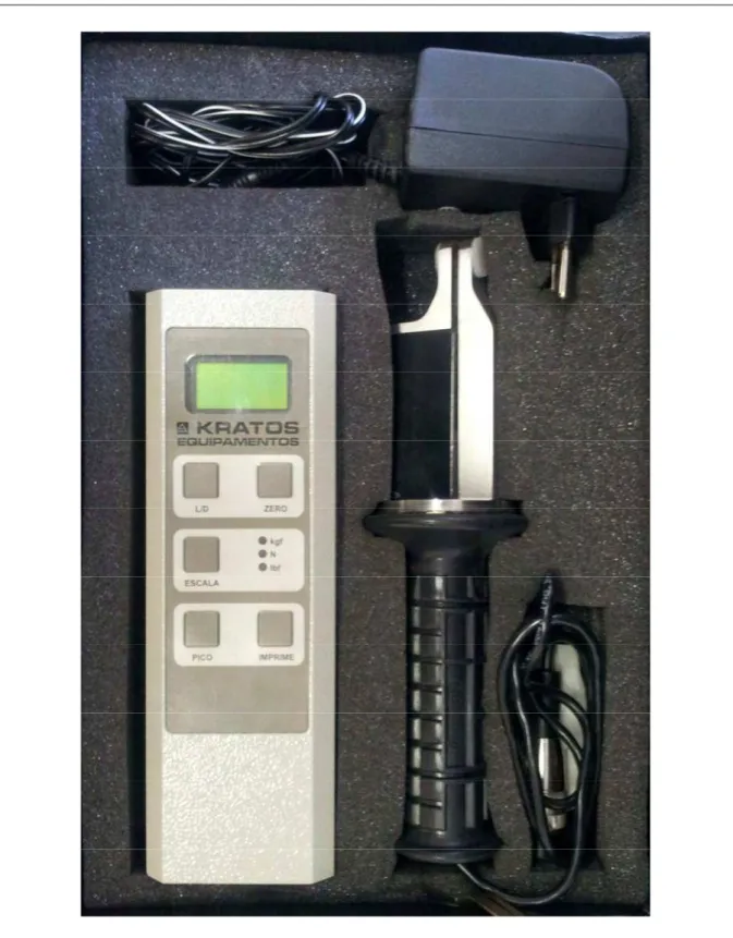 Figura  3  -  Gnatodinamômetro  digital  modelo  IDDK,  Kratos,  Cotia,  SP,  Brasil,  utilizado para a aquisição dos exames