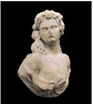 FIGURA 1   Busto de Dioniso/Baco, deus do  vinho, encontrado nas ruínas romanas de  Milreu (Faro)