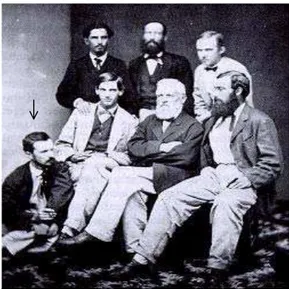 Foto 1:  Expedição de Louis Agassiz ao Rio  Amazonas, em 1865. William James está à esquerda, 