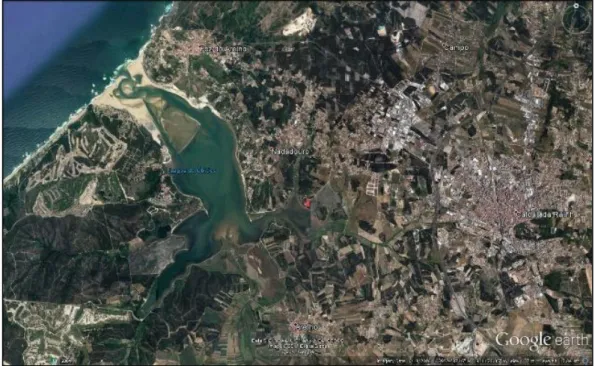 Figure  1.1:  Satellite  image  representing  Lagoa  de  Óbidos  and  the  main  anthropological  settlements surrounding the area