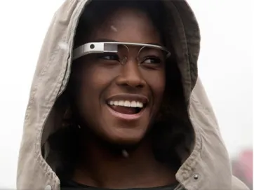 Figura 2: Google Glass, um dispositivo computacional em formato de óculos. (Fonte: Terra Tecnologia) 