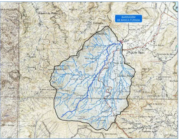 Figura 3-3 Bacia Hidrográfica da Barragem - Extraído do projeto de Execução (Norvia, 2012)