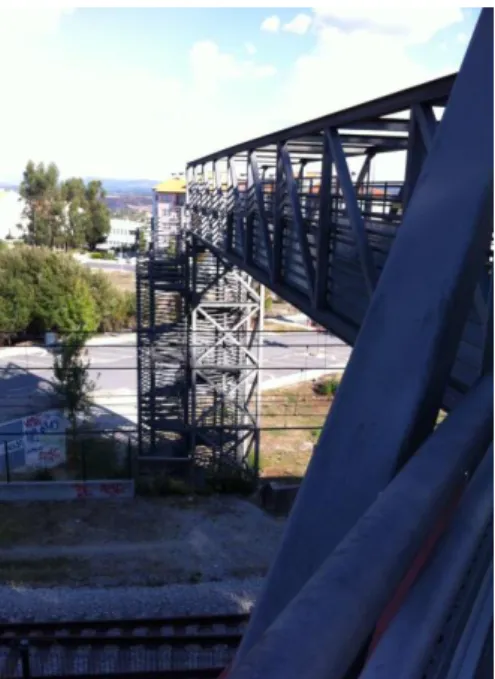 Fig. 10 – Funicular e escadas de Santo  André, onde se verifica a existência de 