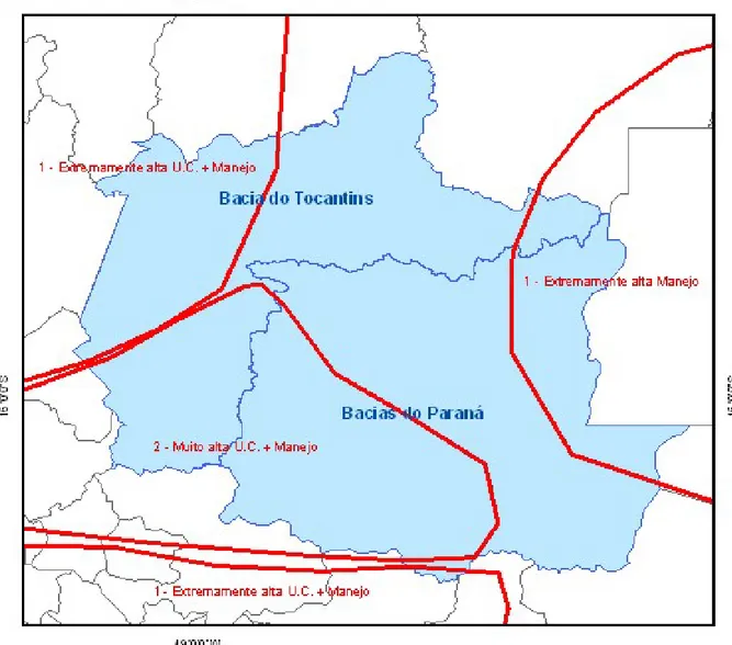 Figura 6 – Divisor de água de duas grandes bacias hidrográficas na área do EcoMuseu do  Cerrado, ao norte Bacia do Tocantins e ao sul Bacia do Paraná; e as Áreas Prioritárias para  a Conservação da Biodiversidade delimitadas pelo (Brasil, 1999)