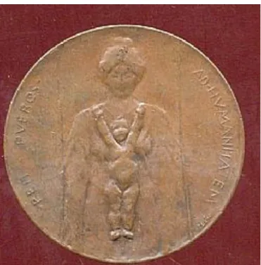 Figura 8 - Do Terceiro Congresso Americano da Criança. Rio de janeiro, 1922. Fonte: Anverso do medalhão  comemorativo
