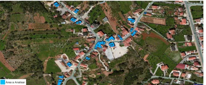 Figura C2 – Área de estudo com identificação das edificações analisadas  [Bing Aerial with labels-QGIS 2.2]