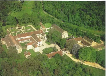 Figura 2. Vista aérea da abadia de Fontenay.