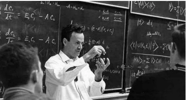 Figura 1: Richard Feynman dando as suas famosas conferências em Caltech, em 1962  [INVESTIGACION Y CIENCIA, 2014] 