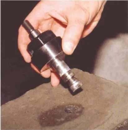 Figure 7 - Using the diamond recess router to open an Inside hole at 25 mm depth.