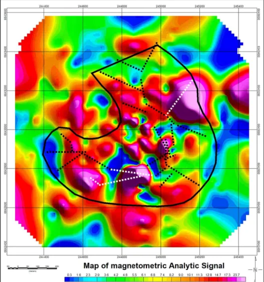 Figure 4 Map of analytic signal, with that of the  gabbro (solid line), and structural  linea-ments obtained from satellite images  (da-shed)