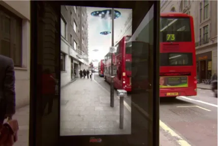 Figura 4: Discos voadores (virtuais) atacando autocarros em  Londres (reais) 
