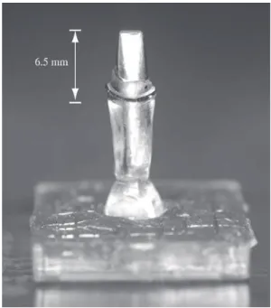 Figure 5. Schematic view of the device used to centralize the analo- analo-gous; a) 3-D view of the device; b) cross section view of the vice.