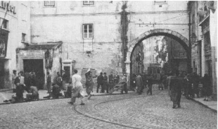 Fig. 12. Fotografia do Arco do Marquês de Alegrete, anos 1940  Fonte: https://www.flickr.com/photos/38564929@N02/3547120280 