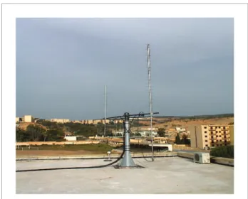 Figure 2. VHF/UHF antenna structure.