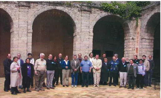 Figura  14 - Alguns dos participantes do WorkShop sobre Gastronomia Fisica e Molecular em 2004  em Erice, Itália