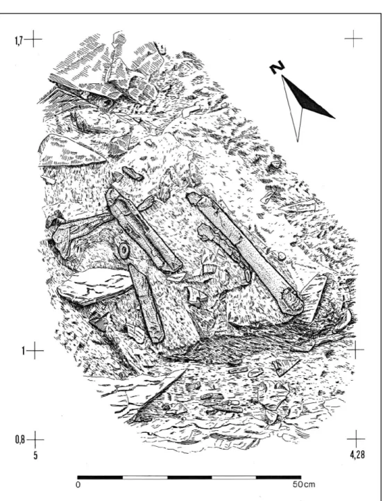 FIGURA 12.  Tholos do Cerro do Malhanito. Desenho do conjunto osteológico humano representado na Fig