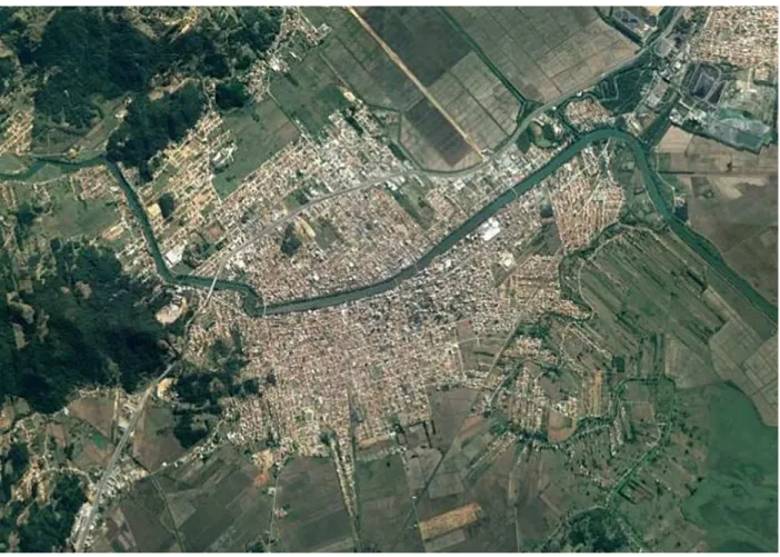 Figure 1 - Aerial view of the city of Tubarão Source: Google Earth, 2016