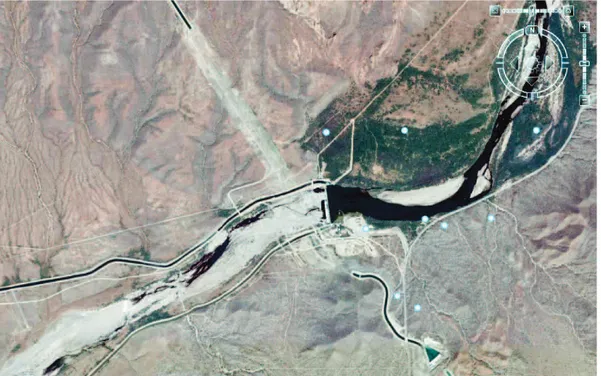 Figure 4 shows Salt River and the channels that derive from it.