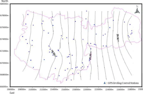 Figure 2 - The 78 control stations distribution and original geometric undulations  contour map of the study area