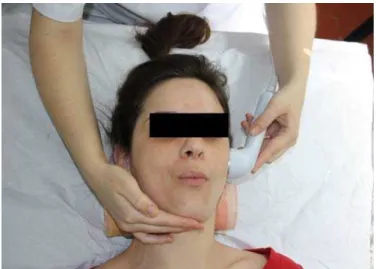 Fig. 1. Ultrasound with masseter muscle stretching