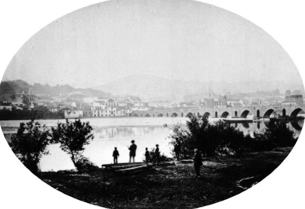 Fig.  4  Vista  sobre  a  ponte  e  a  margem  direita.  Fotografia  de  Antero  de  Seabra