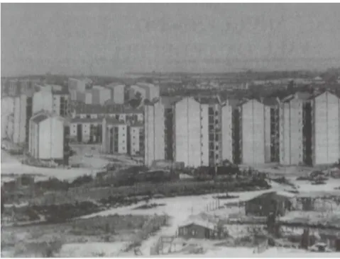 Figura 3 - Vista geral do Vale  da Amoreira, antes das obras de  requalificação. 48