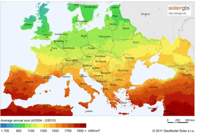 Figura 2.3 - Mapa da distribuição da radiação global média anual na Europa (GeoModel Solar,  2011) 