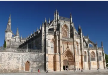 Fig. 11 – Mosteiro da Batalha 