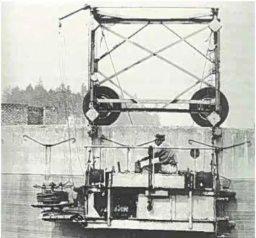 Fig. 1.7 – “Máquina de fiação” do pré-esforço num reservatório, adaptado de Chi e Biberstein (1963)