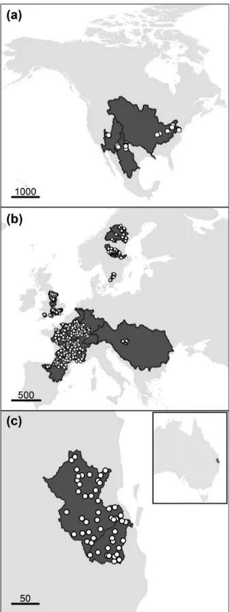 Fig. 1). Temporal variability at a given level of organization  was defined as the coefficient of variation (CV) in  abun-dance across years, and synchrony as the similarity of  tem-poral fluctuations in abundance using a square-root version  of Loreau and