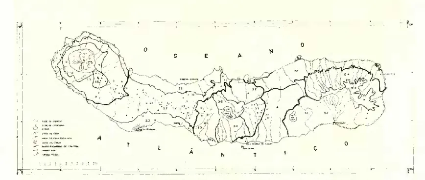 Fig. 1 — Esboço geomorfológico da ilha de S. Miguel