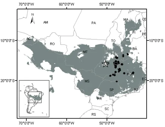 Figura  1.  Mapa  da  distribuição  geográfica  de  três  aves  florestais  endêmicas  do  Cerrado, sendo a) Antilophia galeata, b) Basileuterus leucophrys e c)  Herpsilochmus  longirostris