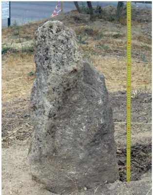 Fig. 3 – Orca da Lapa do  Lobo.  The  stela-menhir  ORLL-1460  after  it  was  redressed