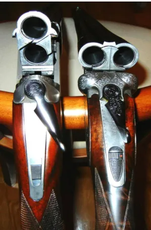 Figura 7 – Comparação entre armas de canos sobrepostos e canos justapostos   (Fonte: Tiago Cunha) 