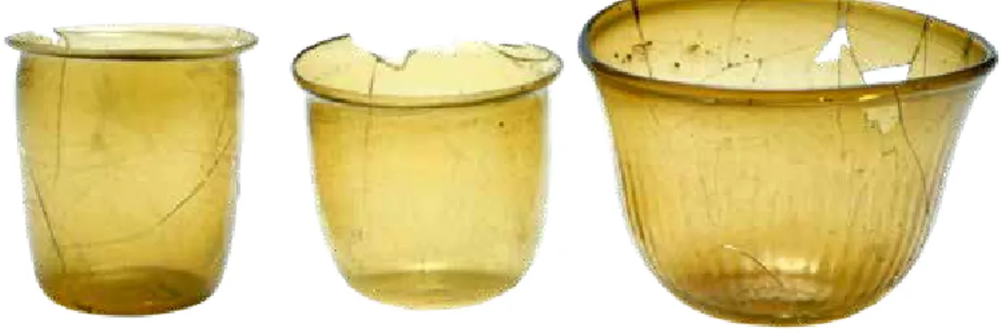 Fig. 2. Recipientes de vidrio de la necrópolis de Beiral (Ponte de Lima, Portugal)