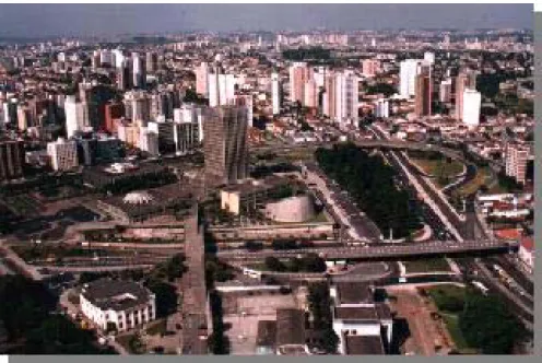 Figura 9. Foto da vista aérea do paço municipal da cidade de Santo André                              (fonte: DDC, 2005).