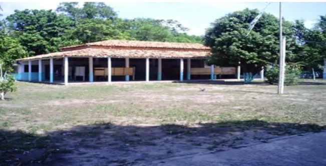 Figura 6 - barracão onde funciona o ensino fundamental maior. 