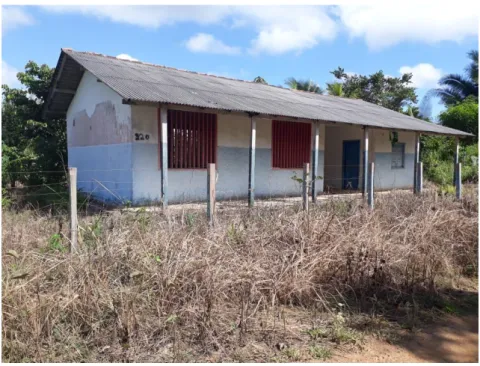 Figura 3.  Escola Carlos Drummond de Andrade desativada, Uruará, Pará 