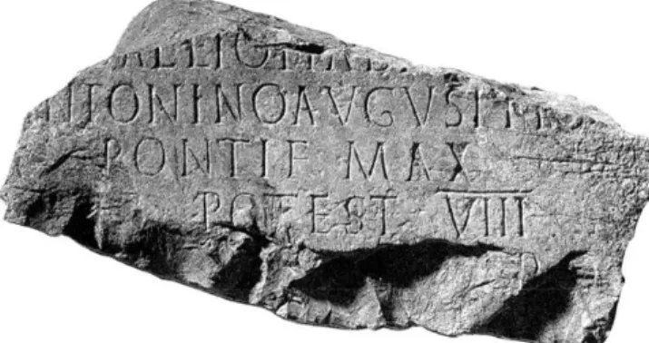 Fig.  1  —  Vence.  Dédicace à  Antonin le  Pieux  (n°  1). 