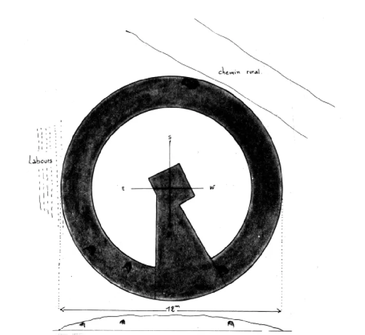 Fig. 1.  Vue  en  plan  du  monument.  En  grisé,  la  zone  exploré. 