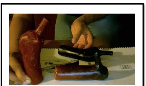 fig. 1.9  Sifflet avec un tube horizontal 